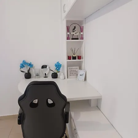 בית הארחה Eva Apartmanhaz 4*