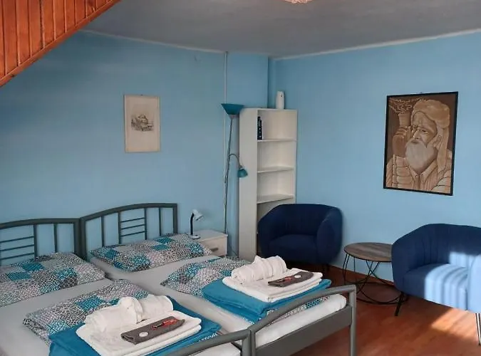 בית הארחה Eva Apartmanhaz אגר