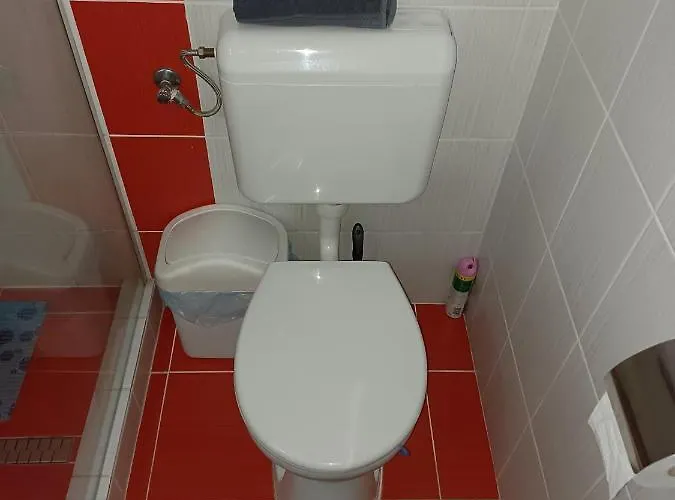 בית הארחה Eva Apartmanhaz אגר