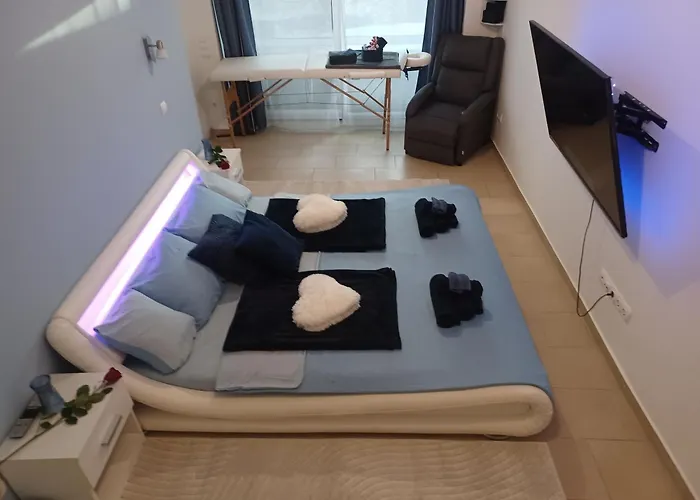 Eva Apartmanhaz בית הארחה